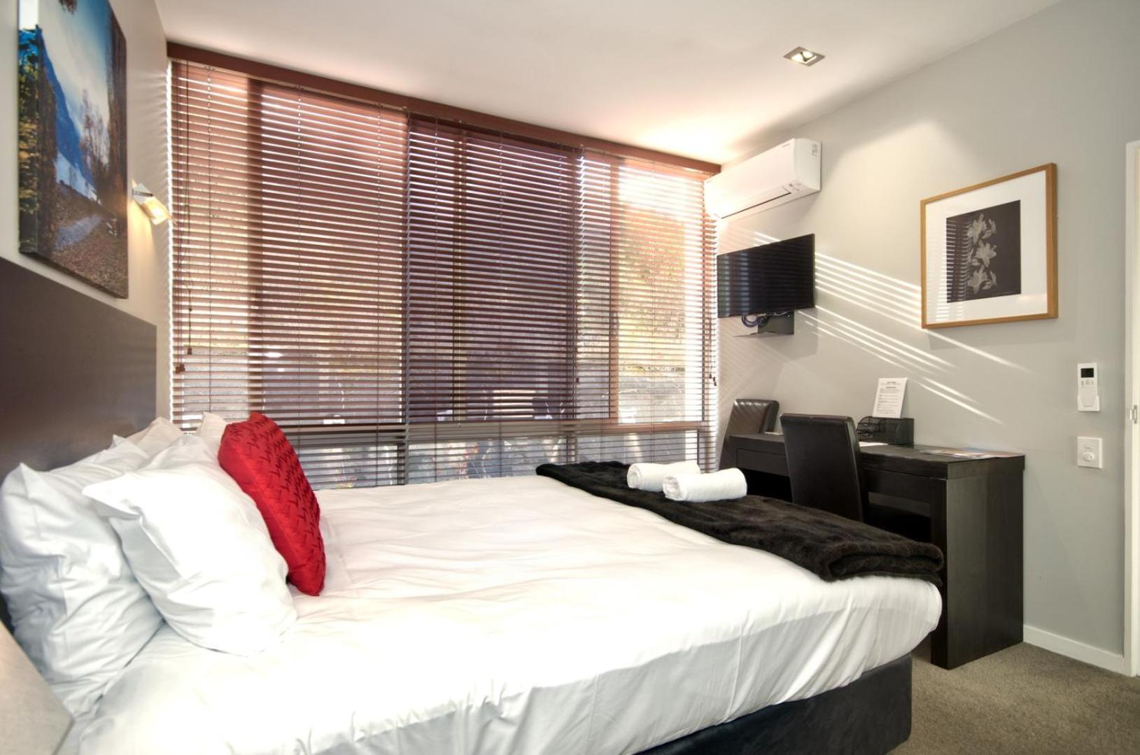 Pure Retreat Lake Views 皇后镇 外观 照片